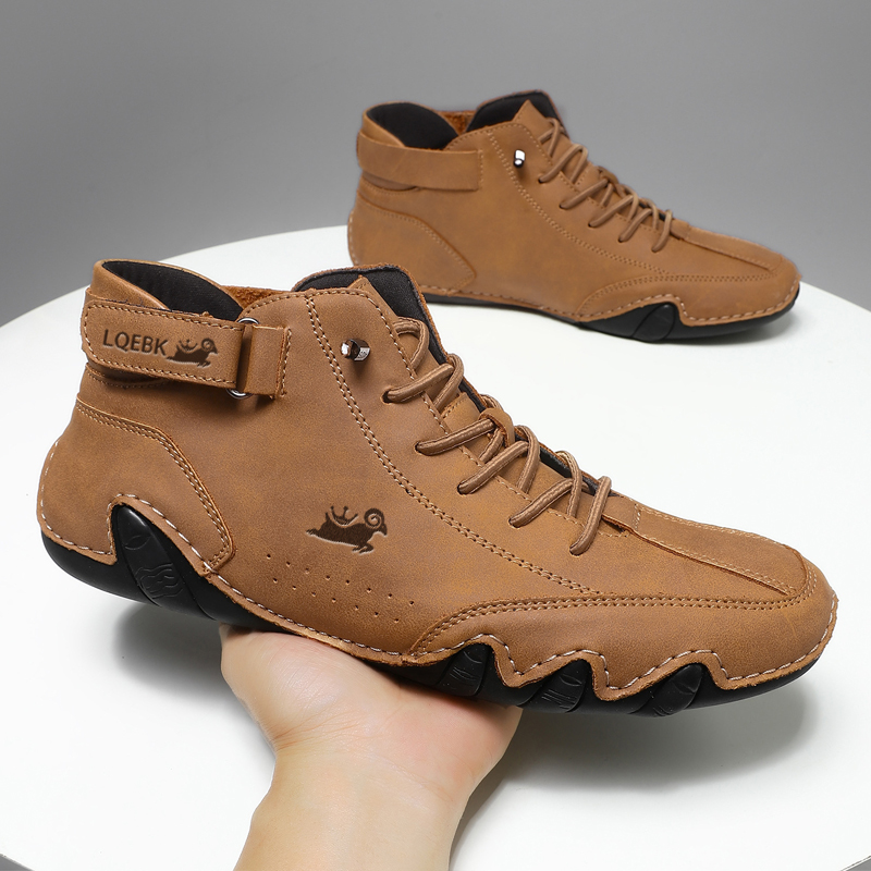 Boat Shoe Leather - 革靴男性カジュアルスニーカー 2025 防水オートバイアンクルブーツイタリアブランドの男性の靴高級高品質ローファー