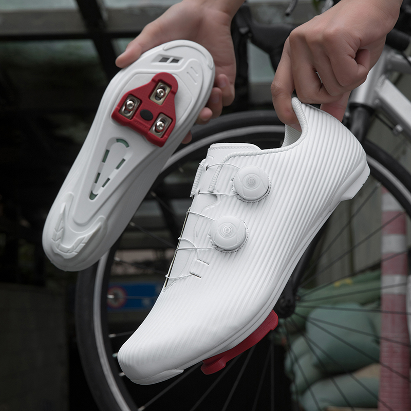 無料のロードロックプレート、男性用と女性用のサイクリングシュ - Men'S Shoes Dc のレビューと価格