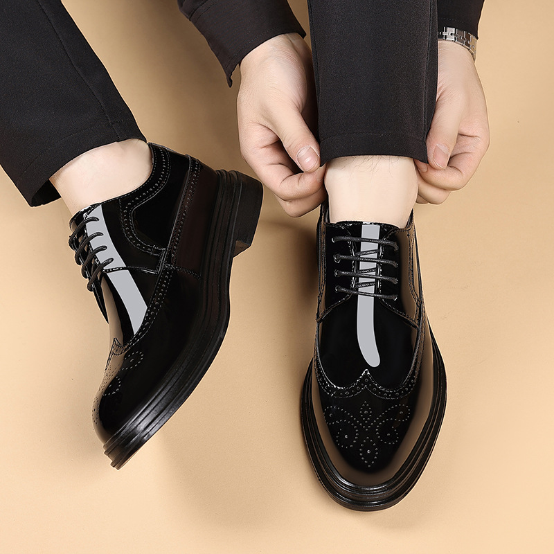 メンズ パテントレザー ブローグ ドレスシューズ レースアッ - Men Shoes For Wedding のレビューと価格