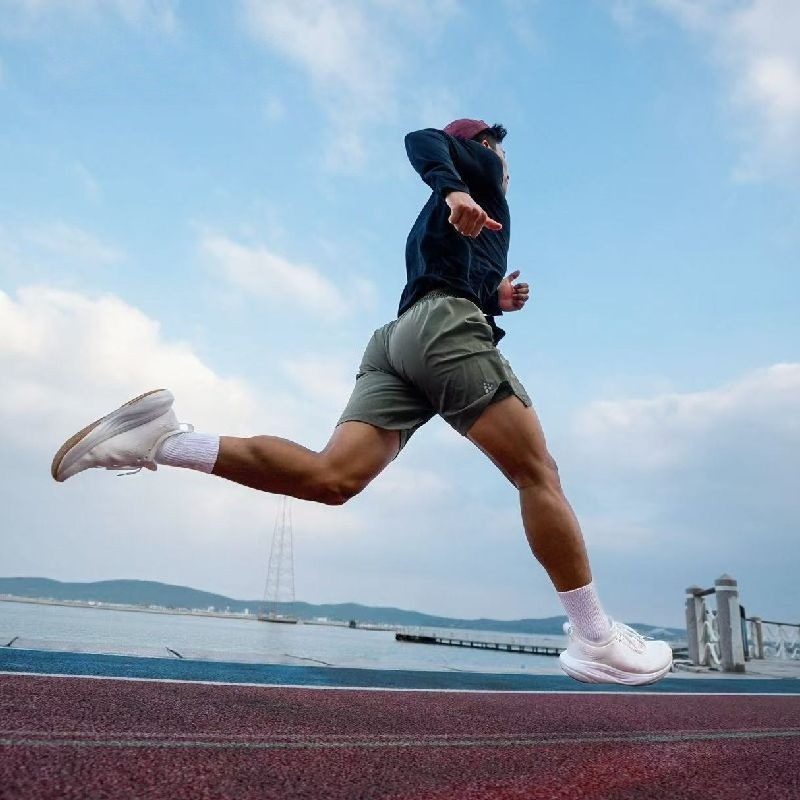 2026年新型高級メンズランニングシューズ、通気性抜群のラン - Men'S Shoes X Wide のレビューと価格