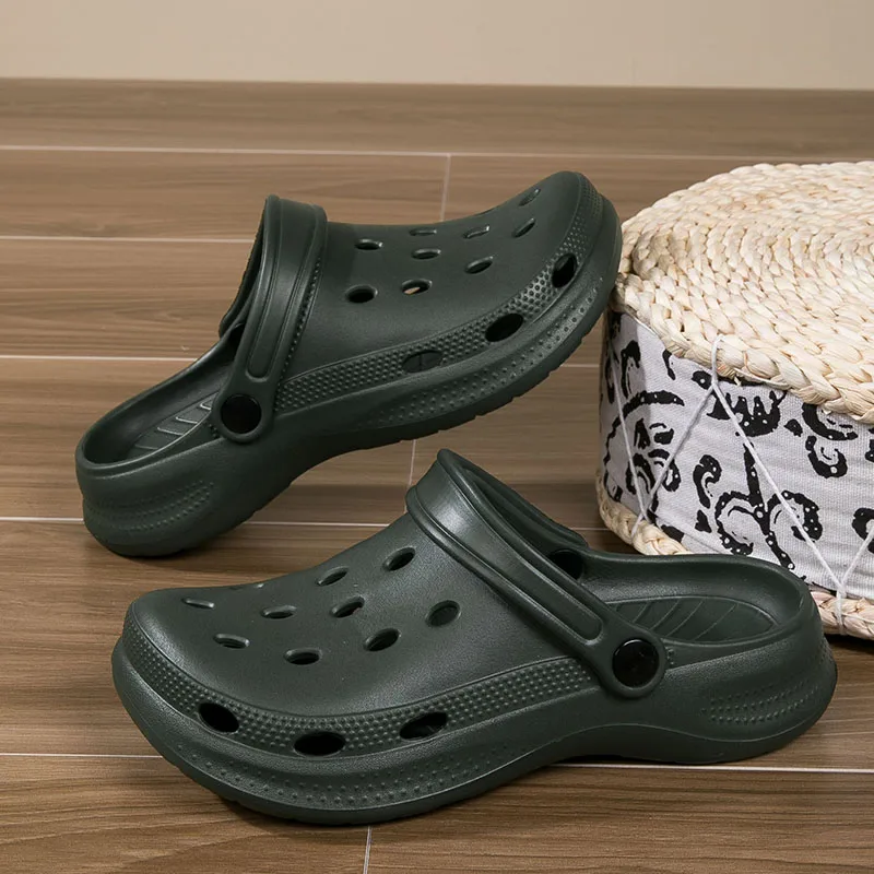 ユニセックスガーデンクロッグ 軽量滑り止めビーチサンダル 快 - Men'S Shoes Crocs のレビューと価格