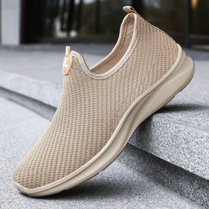 メンズ超軽量通気性メッシュスリッポンシューズ、クラウドソフト - Men'S Shoes Cloud のレビューと価格