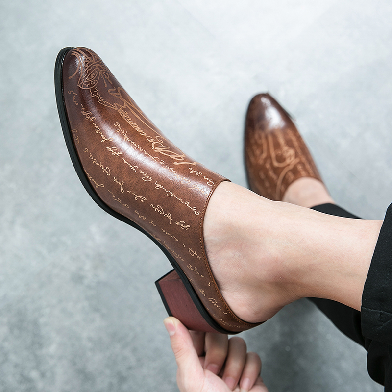 メンズブラウンレザーミュールスリッパレトロレタープリントポイ - Men Shoes Office のレビューと価格
