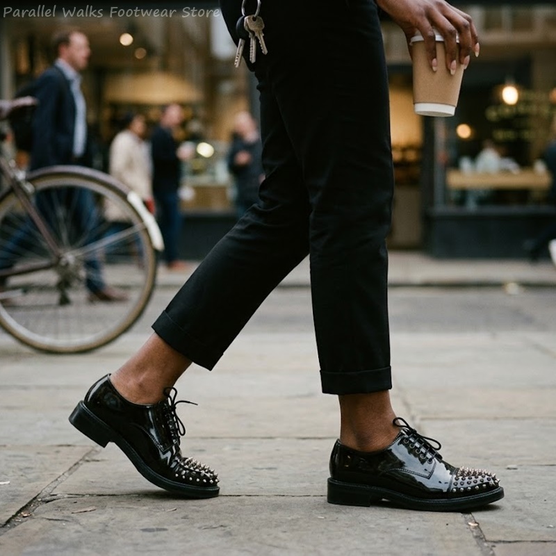 パテントレザー メタリックスタッズ レースアップ ビジネス  - Men Shoes For Wedding のレビューと価格
