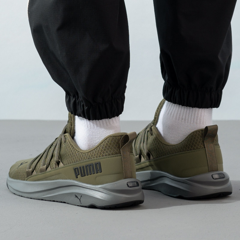 プーマ メンズシューズ 新品 ミリタリーグリーン メッシュ  - Men Shoes Puma のレビューと価格