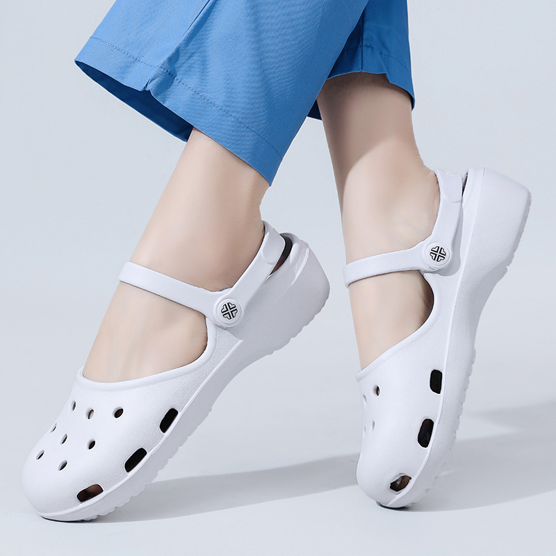 クロックスシューズ レディース 夏用 ソリッドカラー 軽量  - Men'S Shoes Crocs のレビューと価格