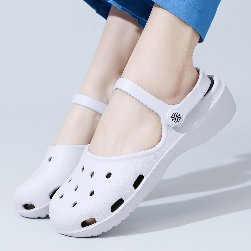 クロックスシューズ レディース 夏用 ソリッドカラー 軽量  - Men'S Shoes Crocs のレビューと価格