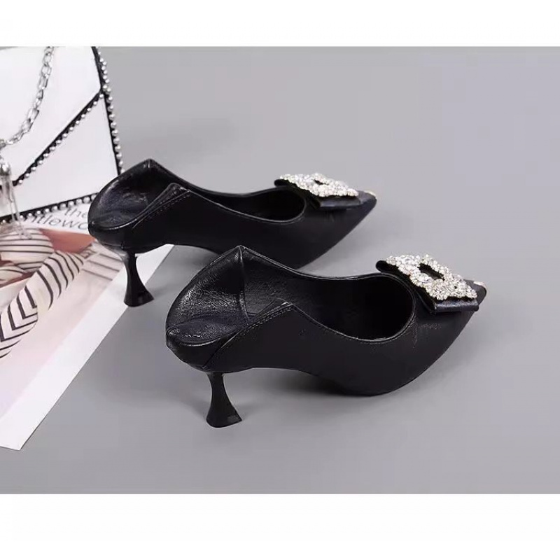 女性用セクシーハイヒール クラシックレディースパンプス 秋  - Men Shoes For Wedding のレビューと価格