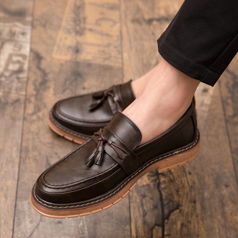 新しいスリッポン厚底カジュアルレザーシューズ、ブリティッシュ - Boat Shoe Leather のレビューと価格